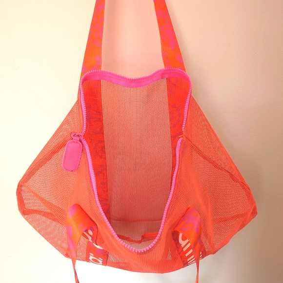 Amika : Large Mesh Summer Beach Bag Tote - Picture 5 of 6